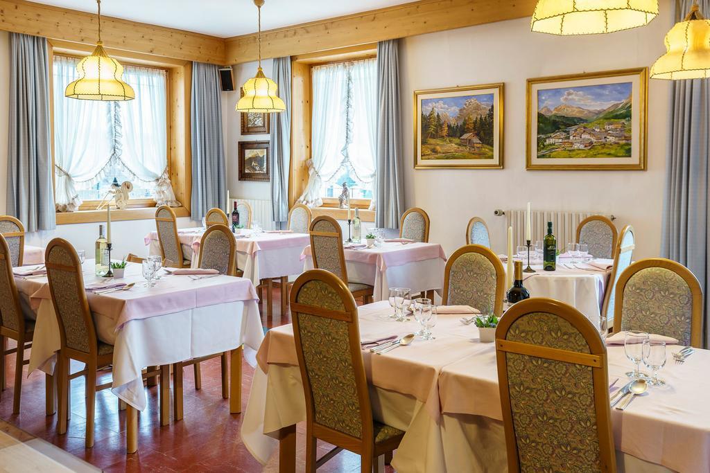 Hotel Roma San Vito di Cadore Extérieur photo