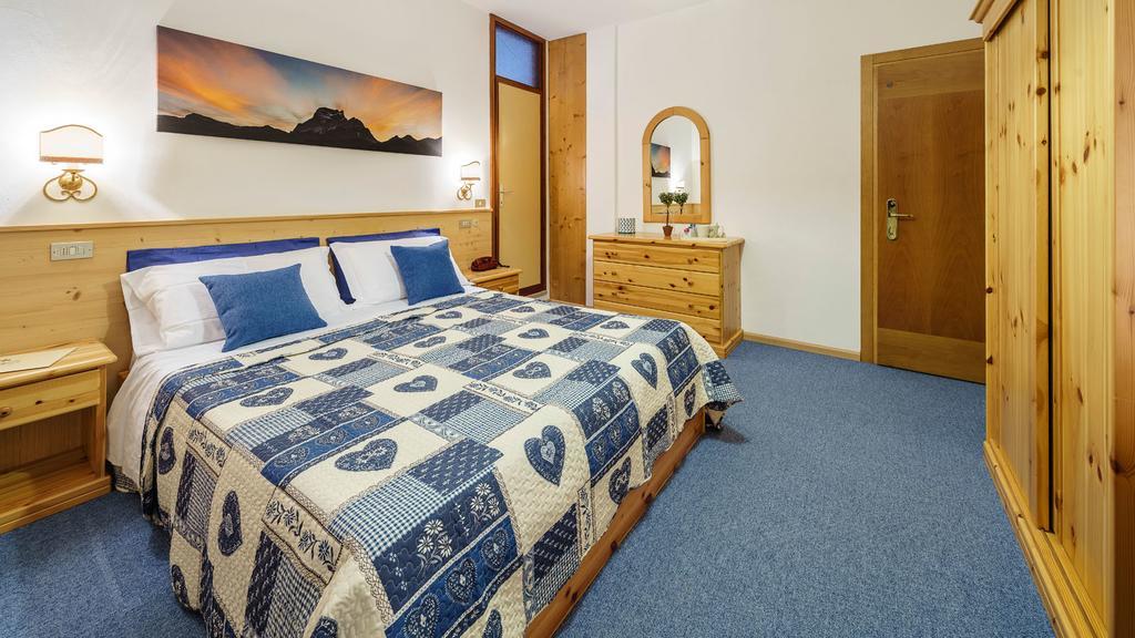 Hotel Roma San Vito di Cadore Chambre photo